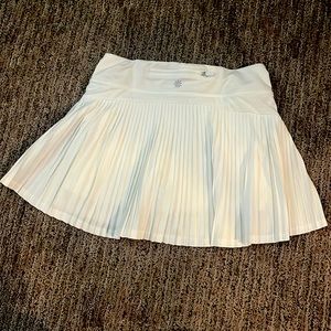 White athleta girl skort